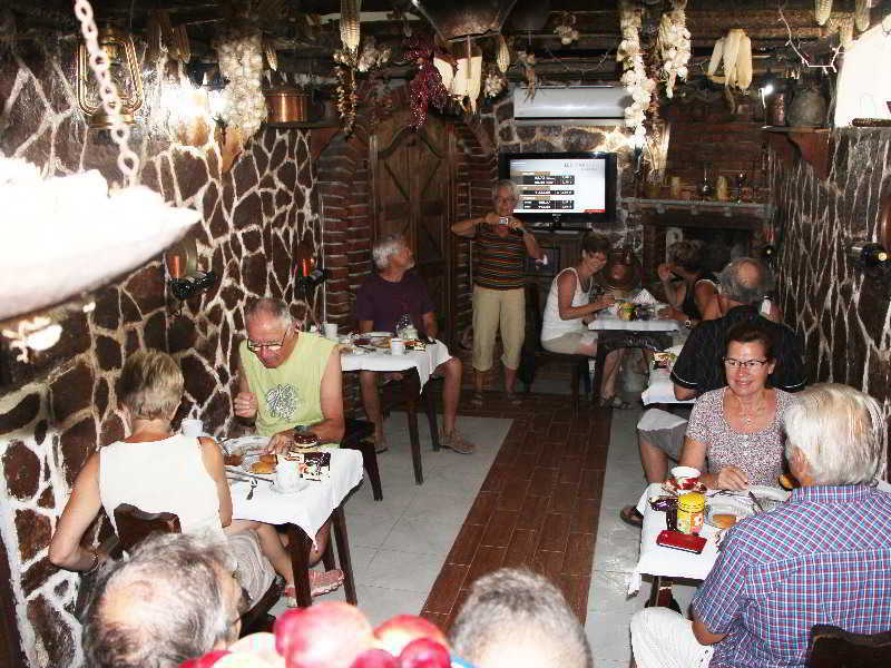 Hotel Nasho Vruho Μπεράτ Εξωτερικό φωτογραφία
